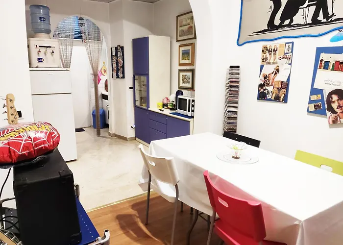 Holiday Jeans Apartment
